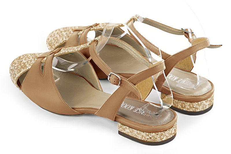 Gold and camel beige women's open back T-strap shoes. Round toe. Flat block heels. Rear view - Florence KOOIJMAN